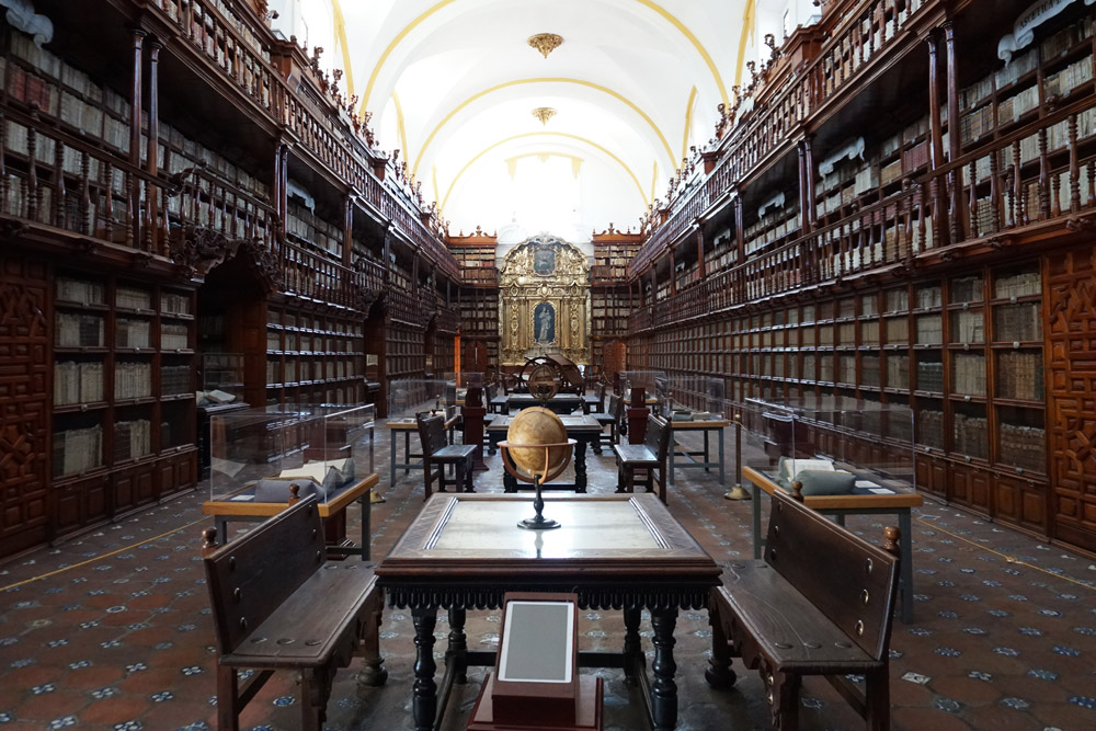 パラフォシアナ図書館