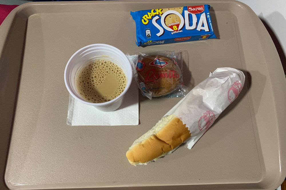 朝食