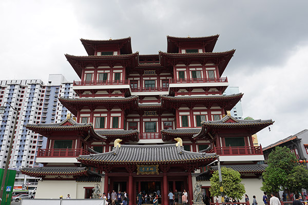 仏牙寺龍華院博物館