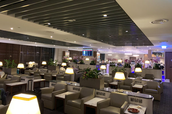 SATS PREMIER LOUNGE
