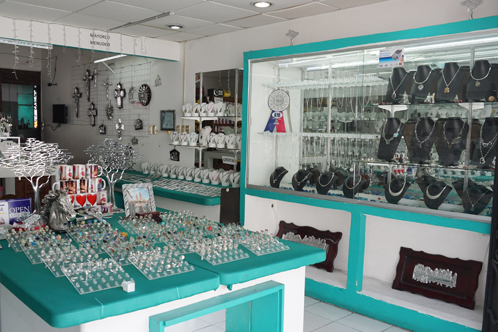 シルバー細工店