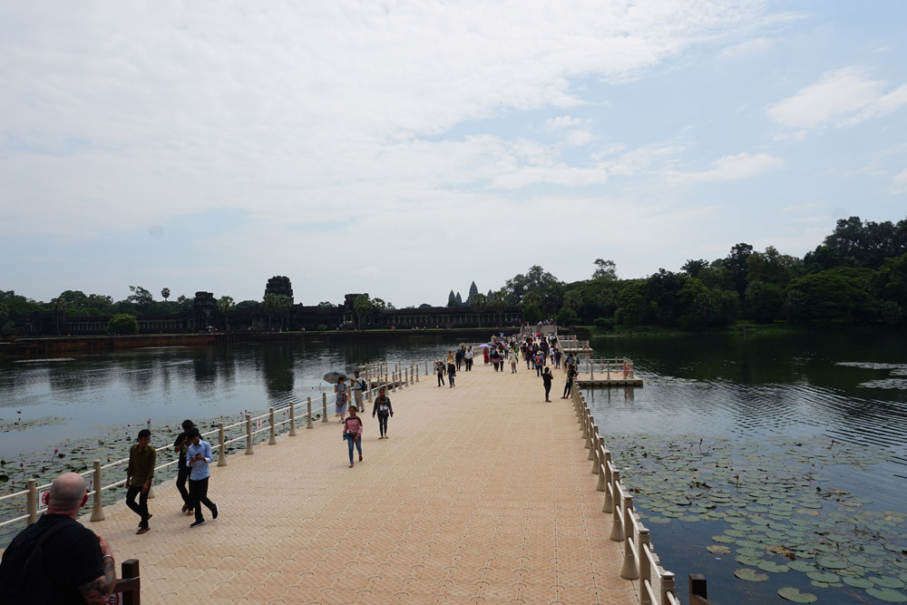 仮設浮橋
