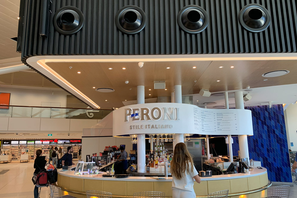 プライオリティラウンジ対応店 PERONI