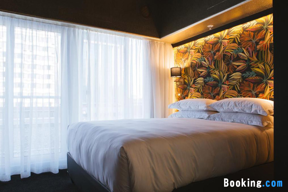 Signature Lux Hotel by ONOMO Foreshore