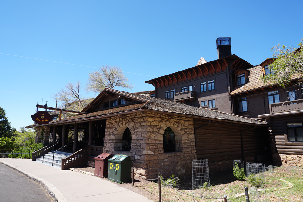 EL TOVER HOTEL