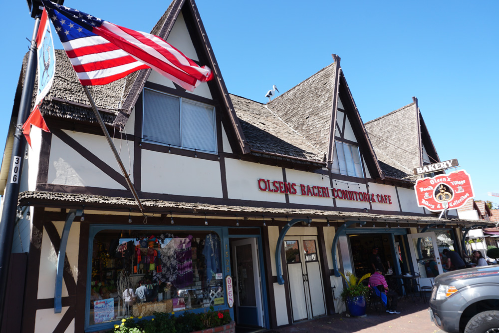 Olsen's Danish Village Bakery