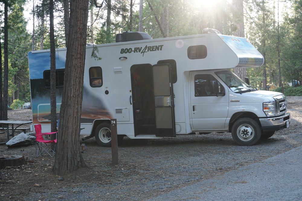 800-RV4RENT