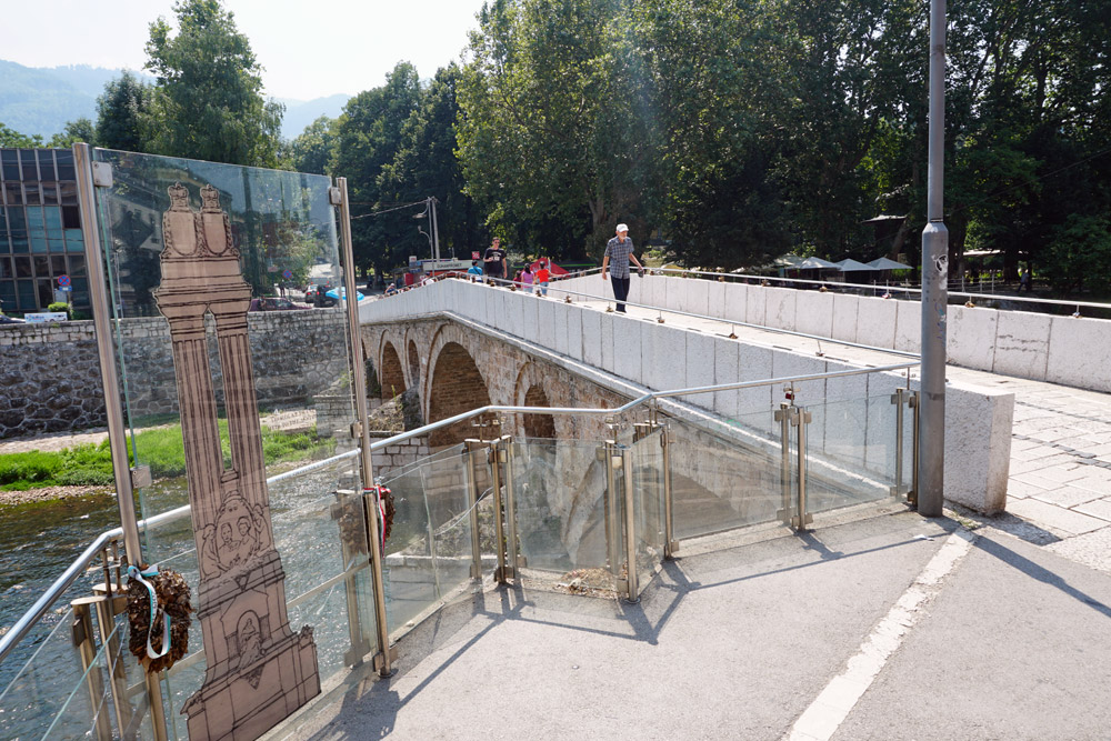 ラテン橋