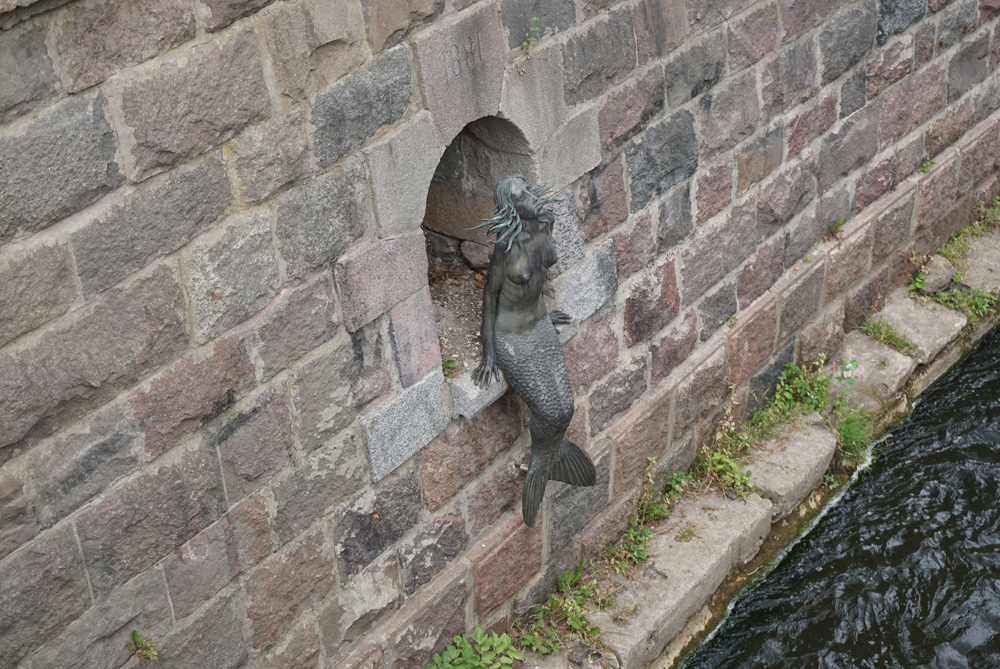 人魚