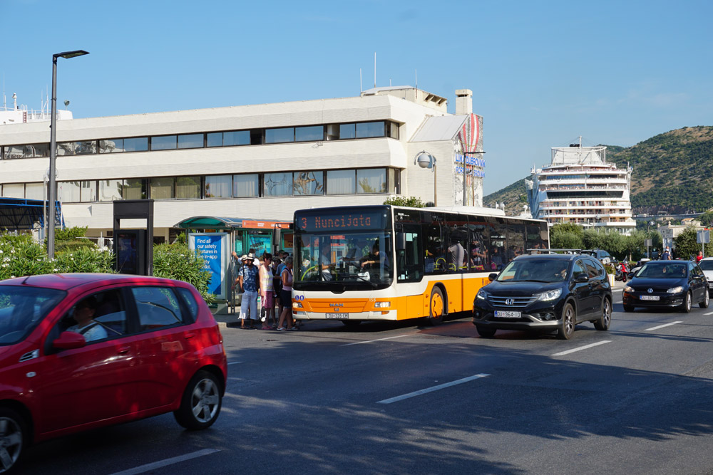 市バス