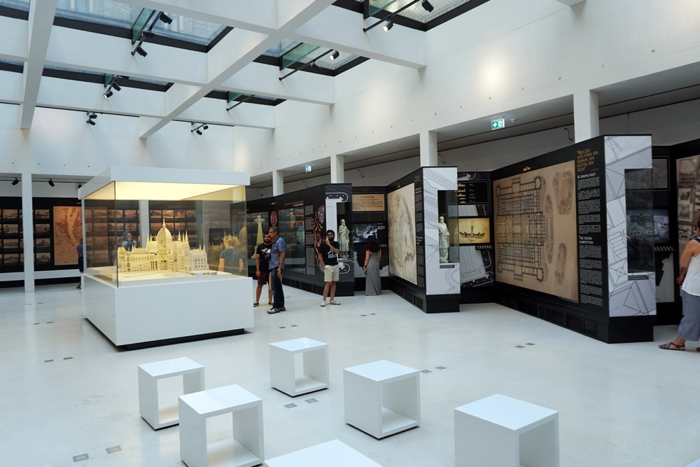 展示コーナー